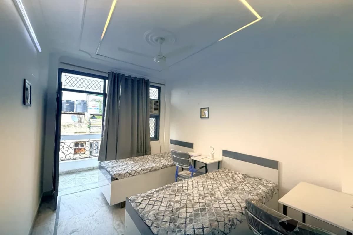 Yash Comfy Abode - 1