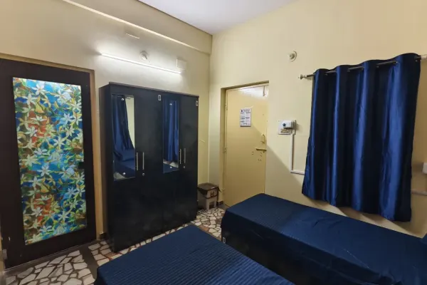 Gents pg - 3