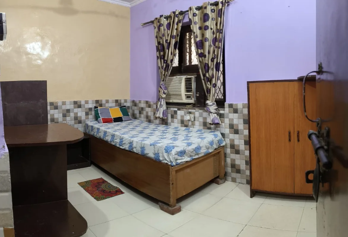 Kishori Kunj Girls PG- Sarita Vihar 